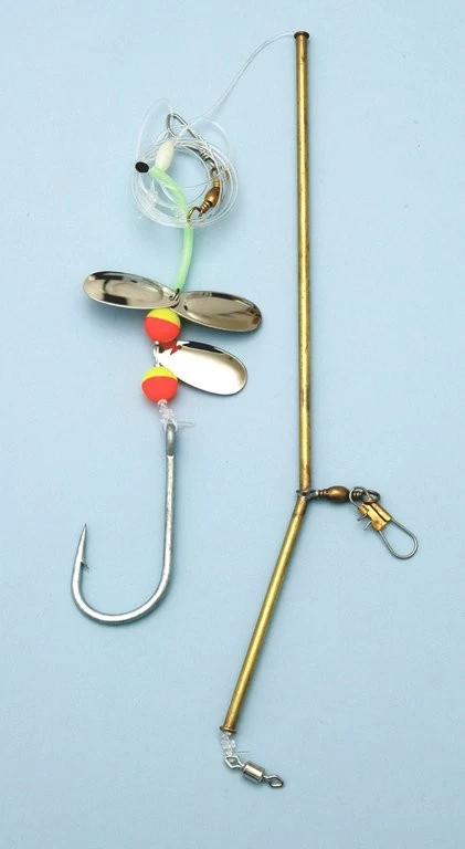 Behr Running-Boom Vorfach Mit Einzelhaken